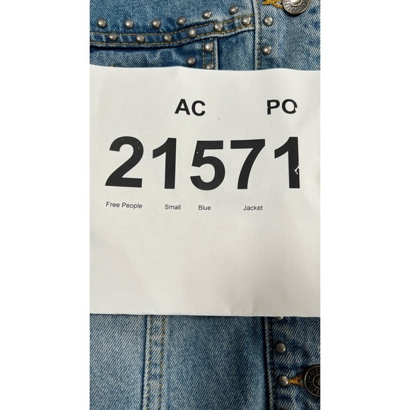 Free People Studded Denim Jacket Blue Distressed Women's S Small - AC - Picture 11 of 11